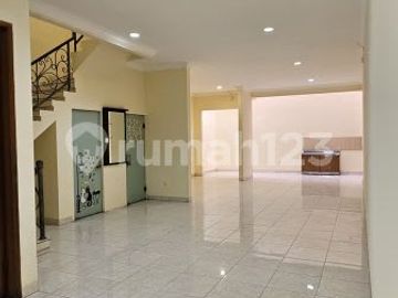 Rumah Bagus Atap Sudah Baja Ringan 6X20 Citra Garden 2
