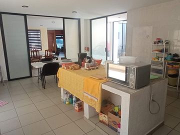 Hermosa Residencia en Cumbres del Lago, Terreno 480 m2, Enorme Jardín,  Sótano..