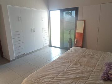 Hermosa Residencia en Cumbres del Lago, Terreno 480 m2, Enorme Jardín,  Sótano..