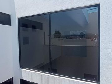Hermosa Residencia en Cumbres del Lago, Terreno 480 m2, Enorme Jardín,  Sótano..