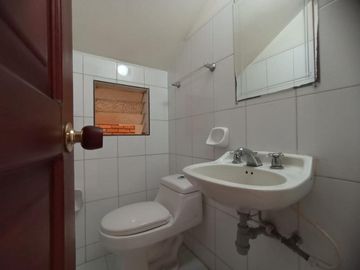 casa en venta en camino real. Cod V101500