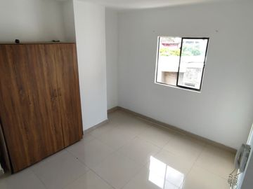 apartaestudio en arriendo en la flora. Cod A218187