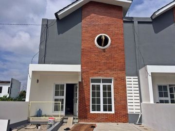 Rumah Minimalis Arcamanik Dekat Antapani dan Cisaranten