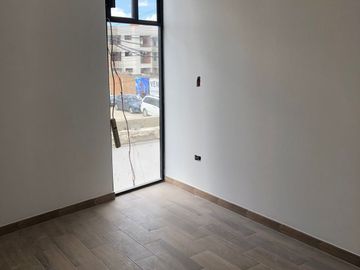 SE VENDE HERMOSA CASA
