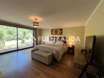 Parcela en venta en Lampa con Piscina