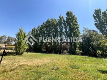 Parcela en venta en Lampa con Piscina