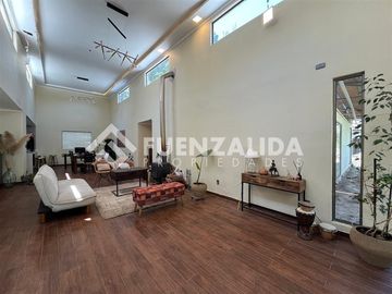 Parcela en venta en Lampa con Piscina