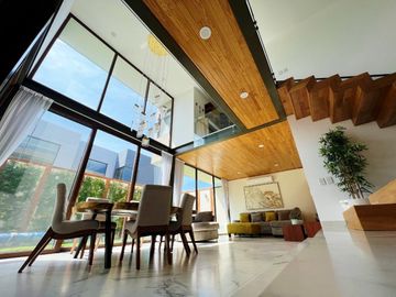 SE VENDE CASA EN LAGO DE JURIQUILLA
