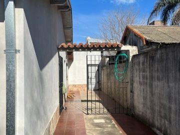 Casa en venta en Quilmes Oeste