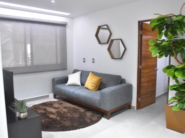 Departamento de lujo con amenidades, áreas comunes, Gym, alberca, roof, ludoteca y más.