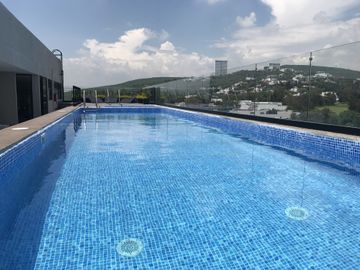 Departamento de lujo con amenidades, áreas comunes, Gym, alberca, roof, ludoteca y más.