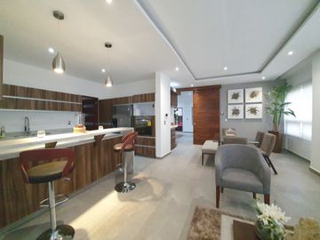 Departamento de lujo con amenidades, áreas comunes, Gym, alberca, roof, ludoteca y más.