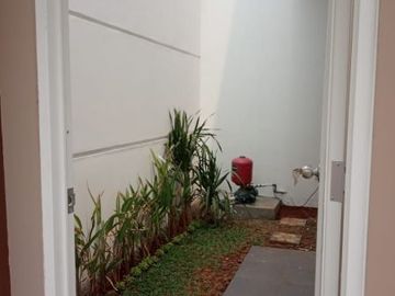 Rumah syariah KPR SYARIAH Strategis nyaman di Jakarta Timur