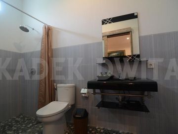 Guesthouse abasan semat berawa canggu