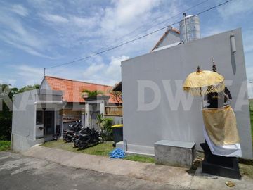 Guesthouse abasan semat berawa canggu