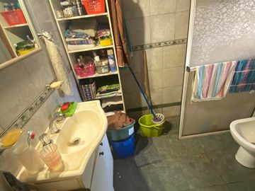 LATORRE PROP. VENDE CASA QUINTA SOBRE 3.900 M2 DE TERRENO - ZONA CLUB INDEPENDIENTE
