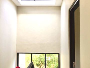 Dijual Rumah Baru Dalam Cluster Ditengah Kota Siap Huni