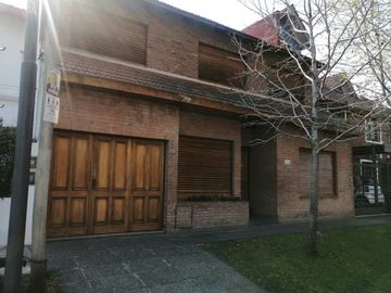 Casa en venta en Parque Quirno