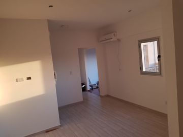 Semipiso en venta en Lanus Oeste