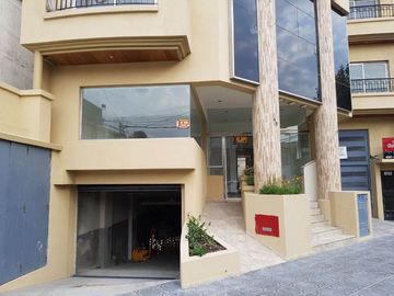 Semipiso en venta en Lanus Oeste