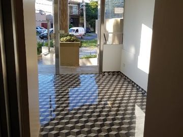 Semipiso en venta en Lanus Oeste
