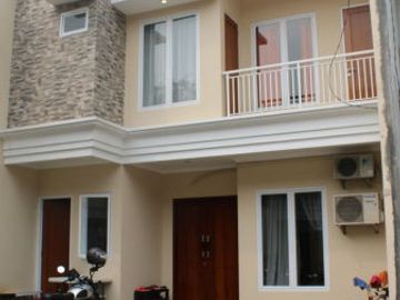 DIJUAL TOWNHOUSE GELAGAH HILLS DI CIRENDEU! HANYA SISA 1 UNIT SAJA! SIAP HUNI