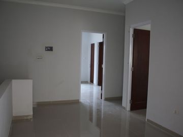 DIJUAL TOWNHOUSE GELAGAH HILLS DI CIRENDEU! HANYA SISA 1 UNIT SAJA! SIAP HUNI