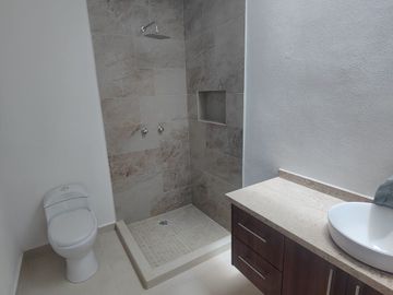 CASA VENTA  BIOGRAND JURIQUILLA QUERETARO