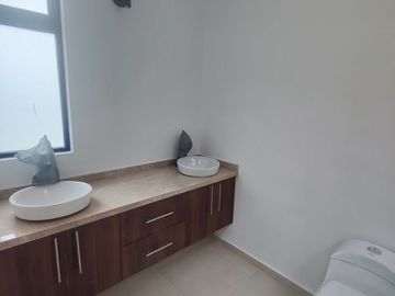 CASA VENTA  BIOGRAND JURIQUILLA QUERETARO