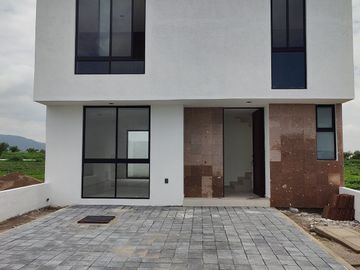 CASA VENTA  BIOGRAND JURIQUILLA QUERETARO