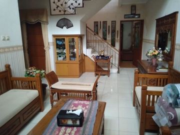 rumah second dgn lingkungan aman bikin nyaman dibandung timur