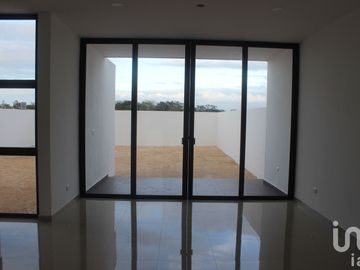 CASA EN VENTA  AL NORTE DE MERIDA CHOLUL