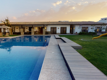 CASA EN ZIBATÁ CON ROOF GARDEN EN ZIBATÁ C1