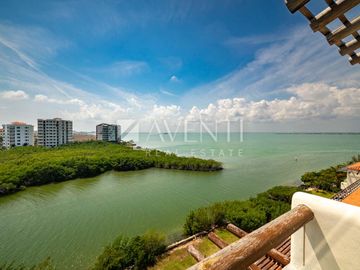 Penthouse duplex en Venta, Pok Ta Pok Isla Bonita, Cancún Quintana Roo.