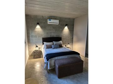 Excelente Casa en Barrio Deportivo 1- Costa Esmeralda.