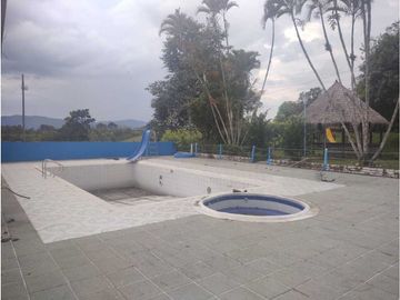 MARAVILLOSA FINCA EN QUIMBAYA