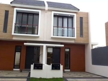 RUMAH MENGANTI 700 JUTAAN 3 KAMAR TIDUR SPLIT LEVEL FREE BIAYA