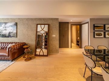Departamento con techos altos, piscina, pet friendly, spa en venta, Bosque Real