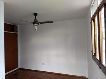 VENTA · CASA · EN SEXTA SECCION · MENDOZA ·