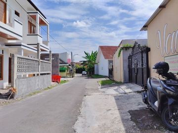 Tanah Hook Strategis Tengah Kota Barat XT Square Umbulharjo Kodya