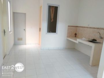 Dijual Rumah di The Icon Cluster Simplicity BSD Depan taman, Baru Selesai Renovasi