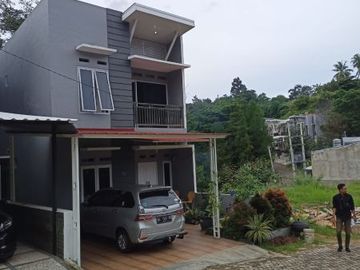 Rumah custer lokasi strategis di jalan imam bonjol BDL