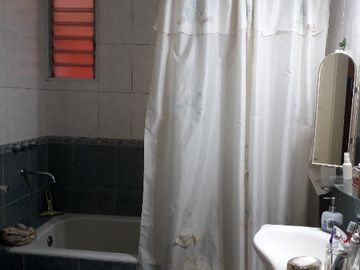 Casa en venta en Temperley Este