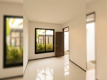 rumah Baru tidak pernah dihuni Araya Malang bawah harga developer