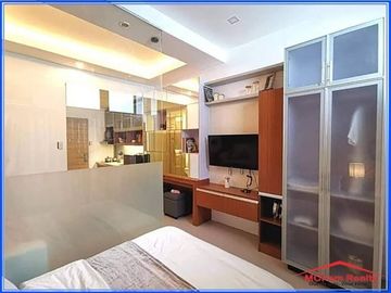 1 Bedroom Condo for Sale in Harbour Park Residences Mandaluyong City, pls contact Donald