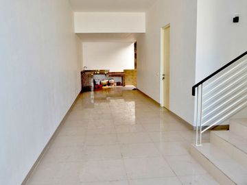 Rumah dijual Gayungsari Barat Surabaya