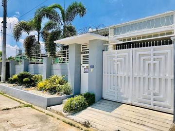 Bungalow Type House with 3 Bedrooms for SALE in ANGELES CITY
