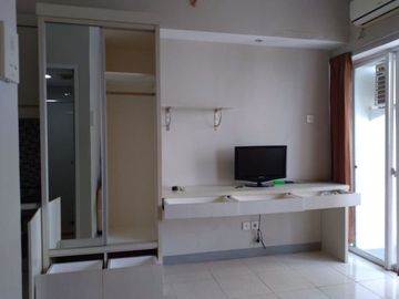 Apartemen studio furnished taman melati margonda depok