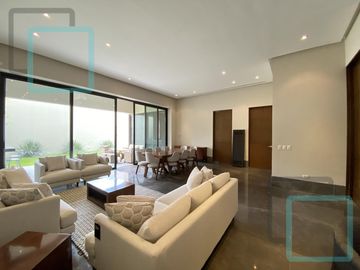 CASA EN VENTA COLONIA DEL VALLE ZONA SAN PEDRO GARZA GARCÍA