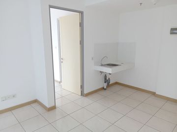 Disewakan/Dijual Apartemen MTown Residence Summarecon Gading Serpong Tower Bryant 1 Bedroom Kosong Lantai 23 MURAH!